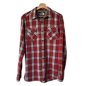 The North Face red / white plaid buttoned down 100% cotton shirt winter size S